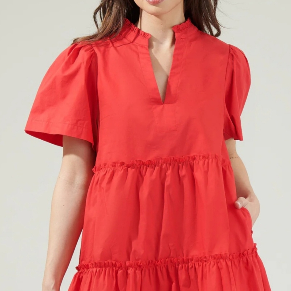 Hot Statement Spring Dress - Picture 2 of 3